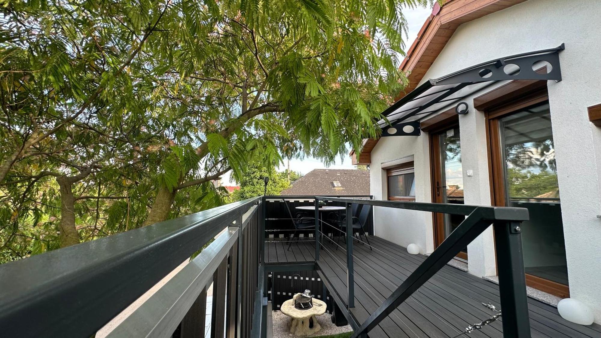 Limo Apartman Fonyod Exterior photo